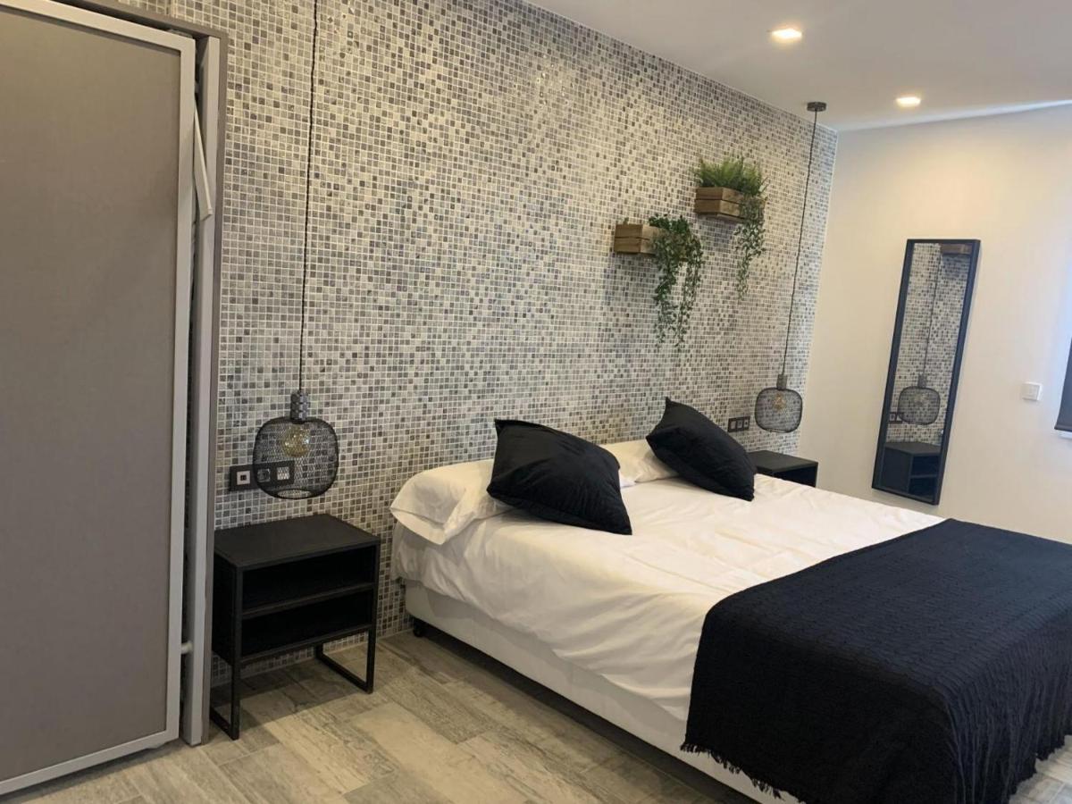 Hotel Riojano อูมาเนส เด มาดริด ภายนอก รูปภาพ