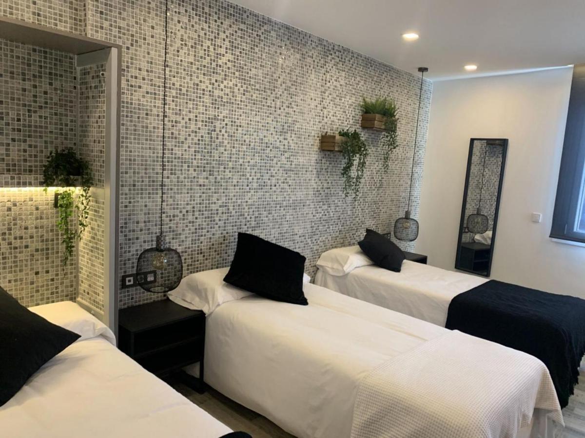 Hotel Riojano อูมาเนส เด มาดริด ภายนอก รูปภาพ