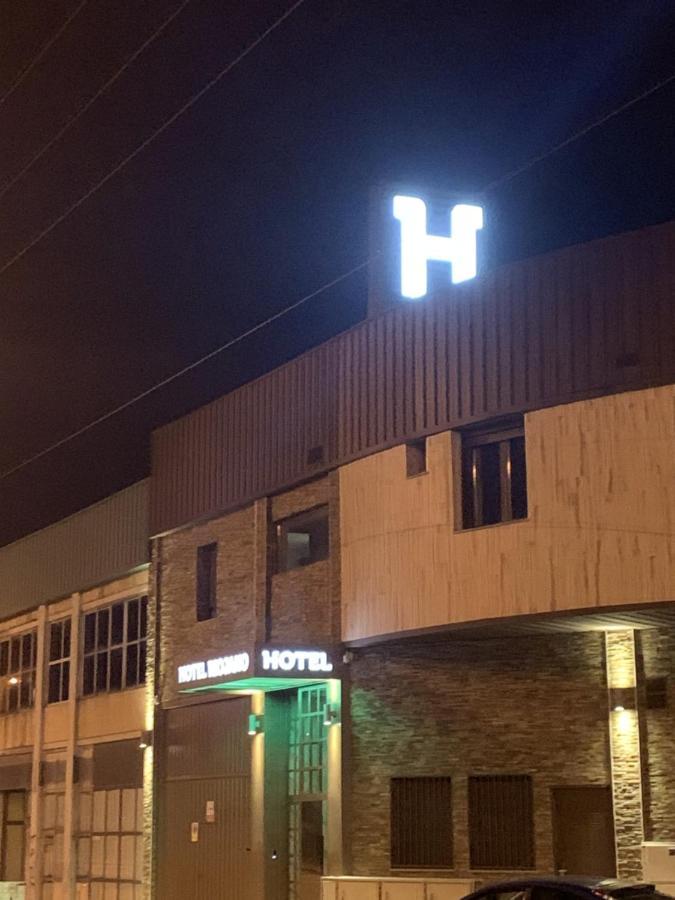 Hotel Riojano อูมาเนส เด มาดริด ภายนอก รูปภาพ