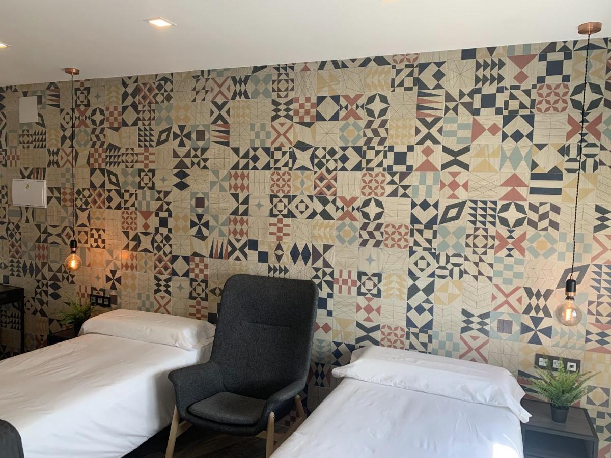 Hotel Riojano อูมาเนส เด มาดริด ภายนอก รูปภาพ