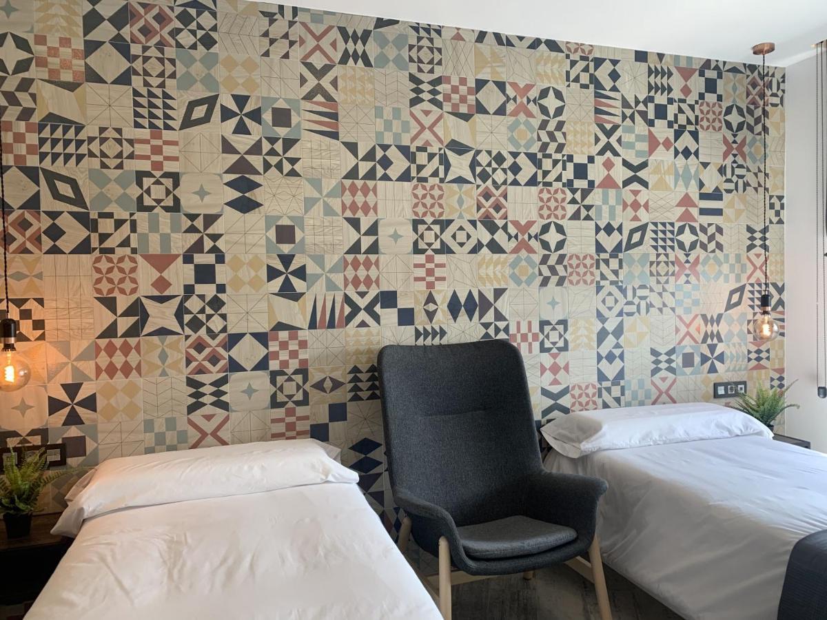 Hotel Riojano อูมาเนส เด มาดริด ภายนอก รูปภาพ