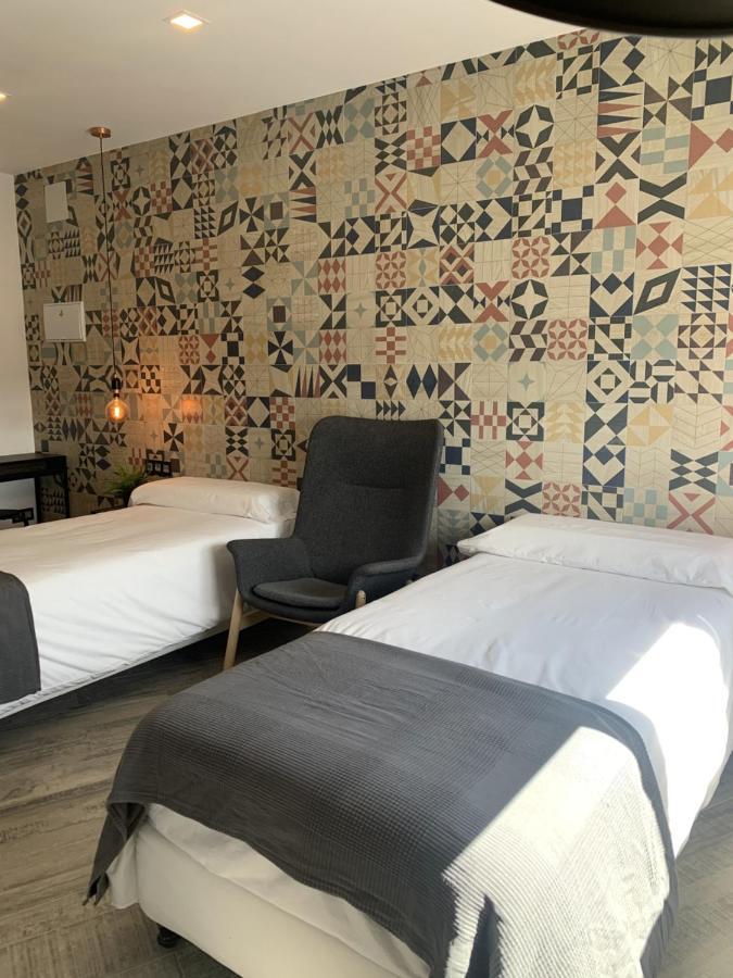 Hotel Riojano อูมาเนส เด มาดริด ภายนอก รูปภาพ