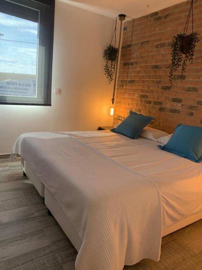 Hotel Riojano อูมาเนส เด มาดริด ภายนอก รูปภาพ